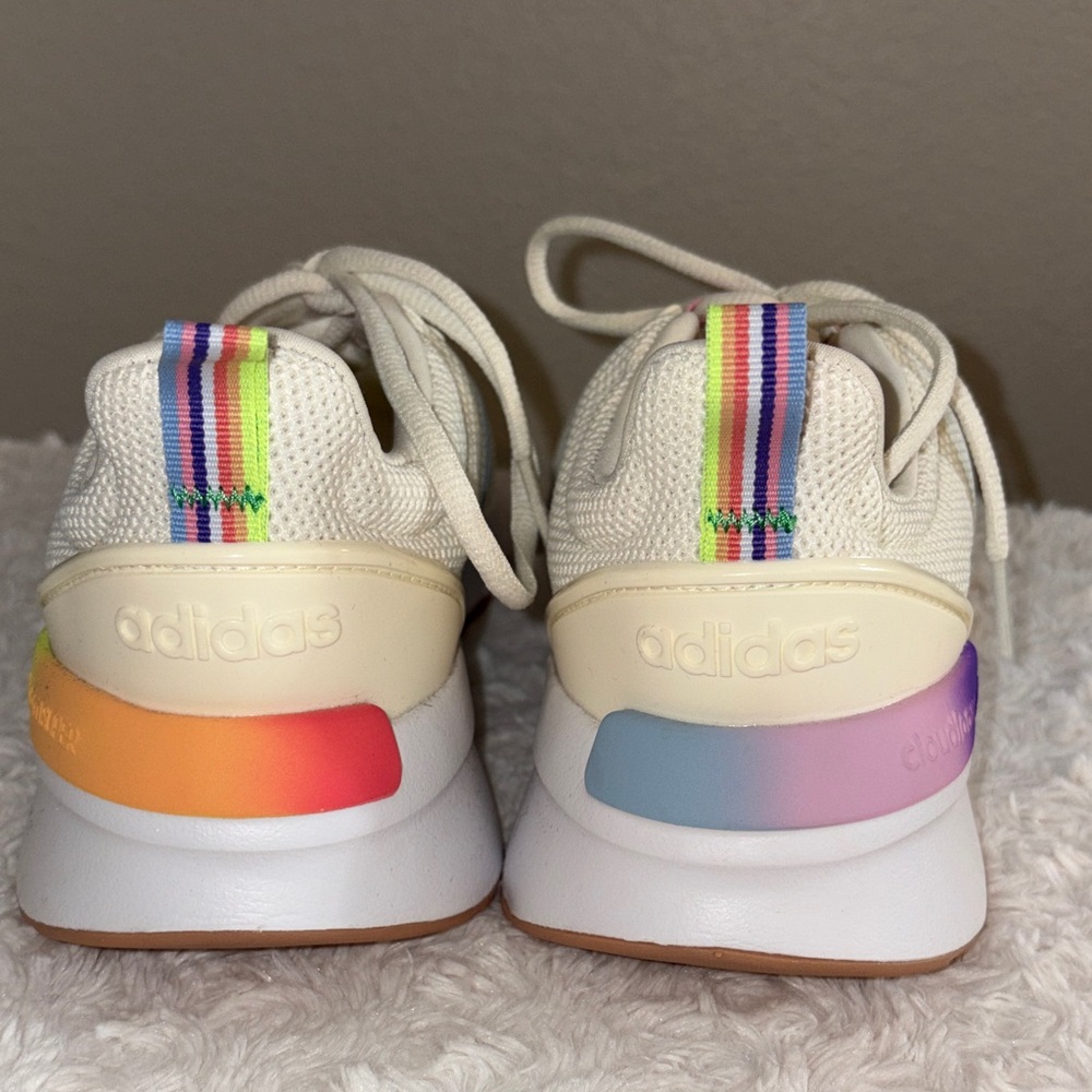 Women’s Adidas Racer TR21 'Off White Semi Turbo' - Picture 3 of 6